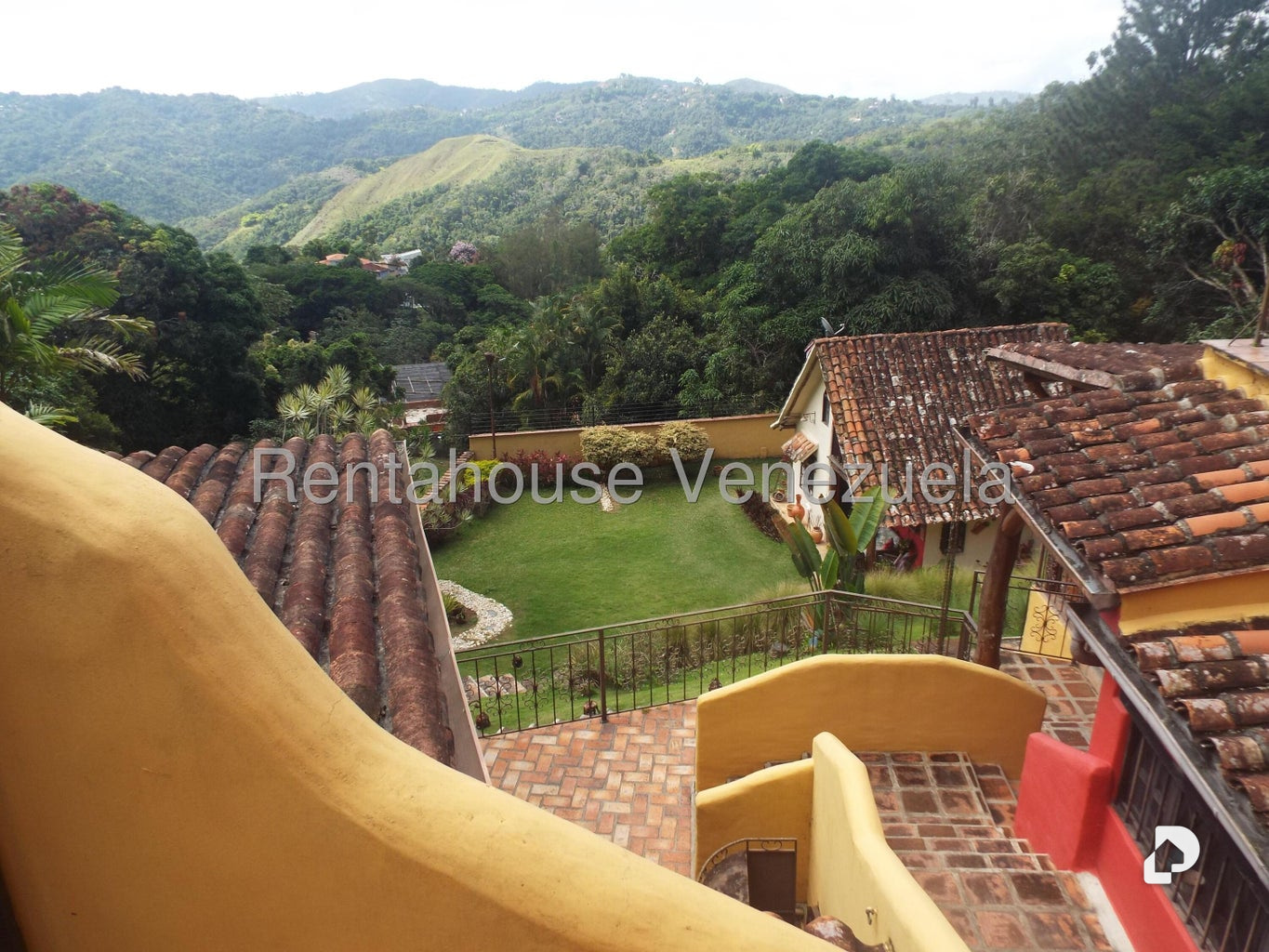 Casa en Loma Larga, Caracas