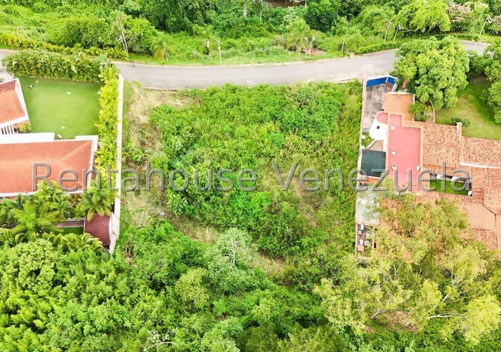 Terreno en Cerro Verde, Caracas - 1