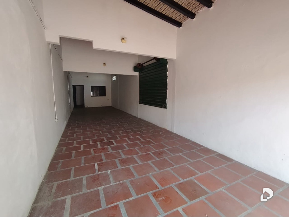 Local comercial en Guacara – 2