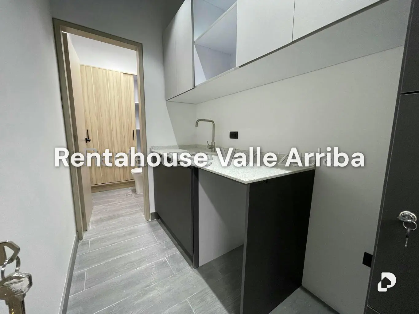 Office in Las Mercedes, Caracas – 3
