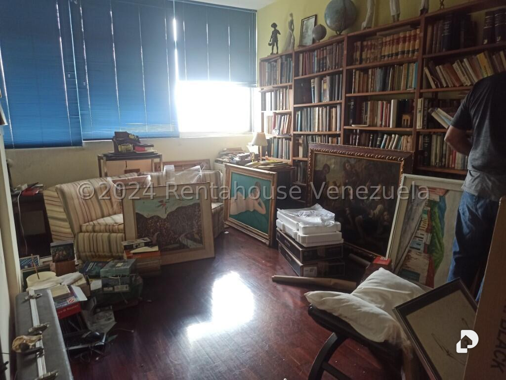 Casa en La Florida, Caracas – 28