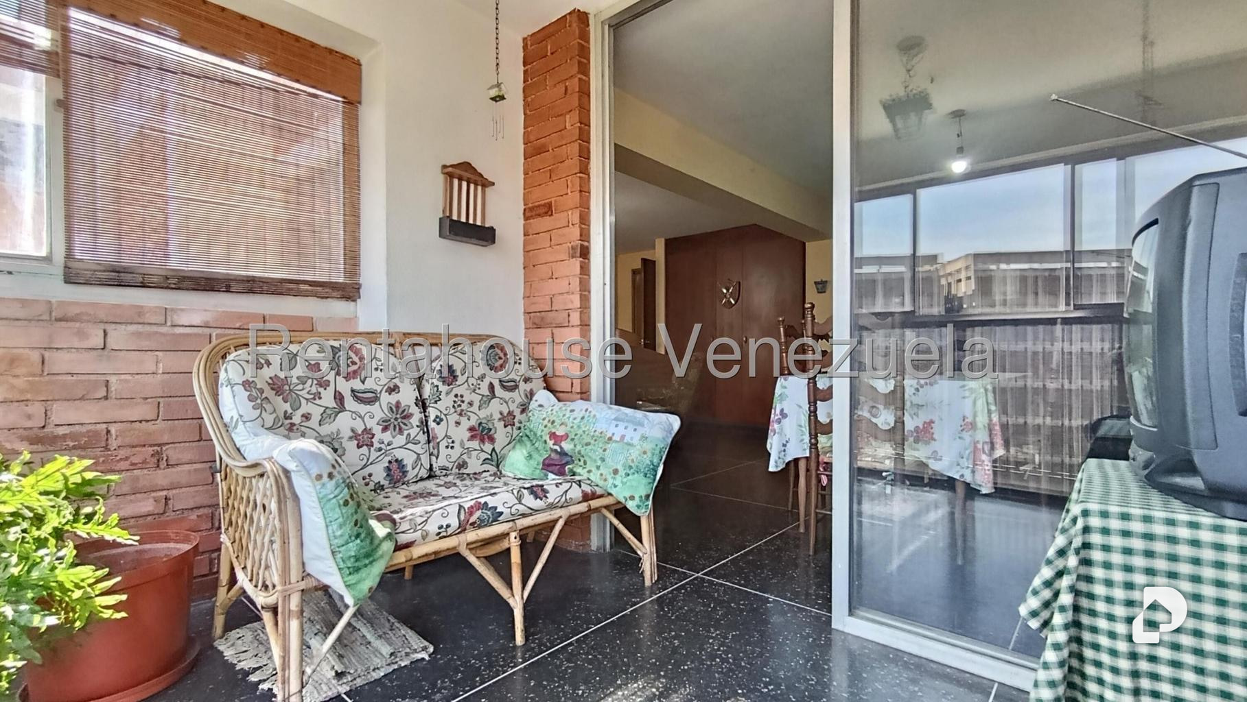 Apartamento en El Paraíso, Caracas – 12