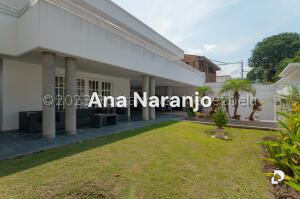 Casa en Prados del Este, Caracas – 2
