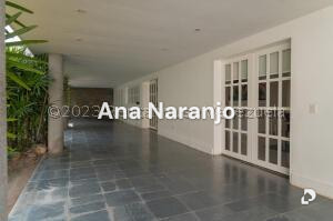 Casa en Prados del Este, Caracas – 22