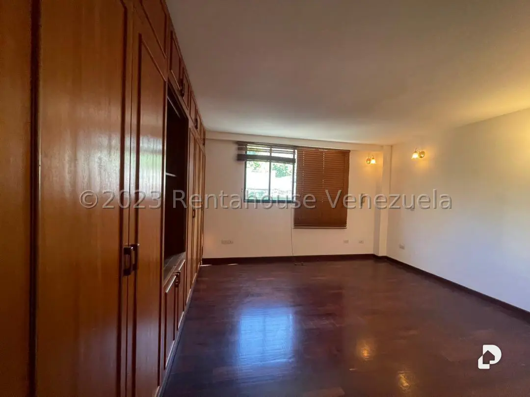 Apartamento en Altamira, Caracas – 14