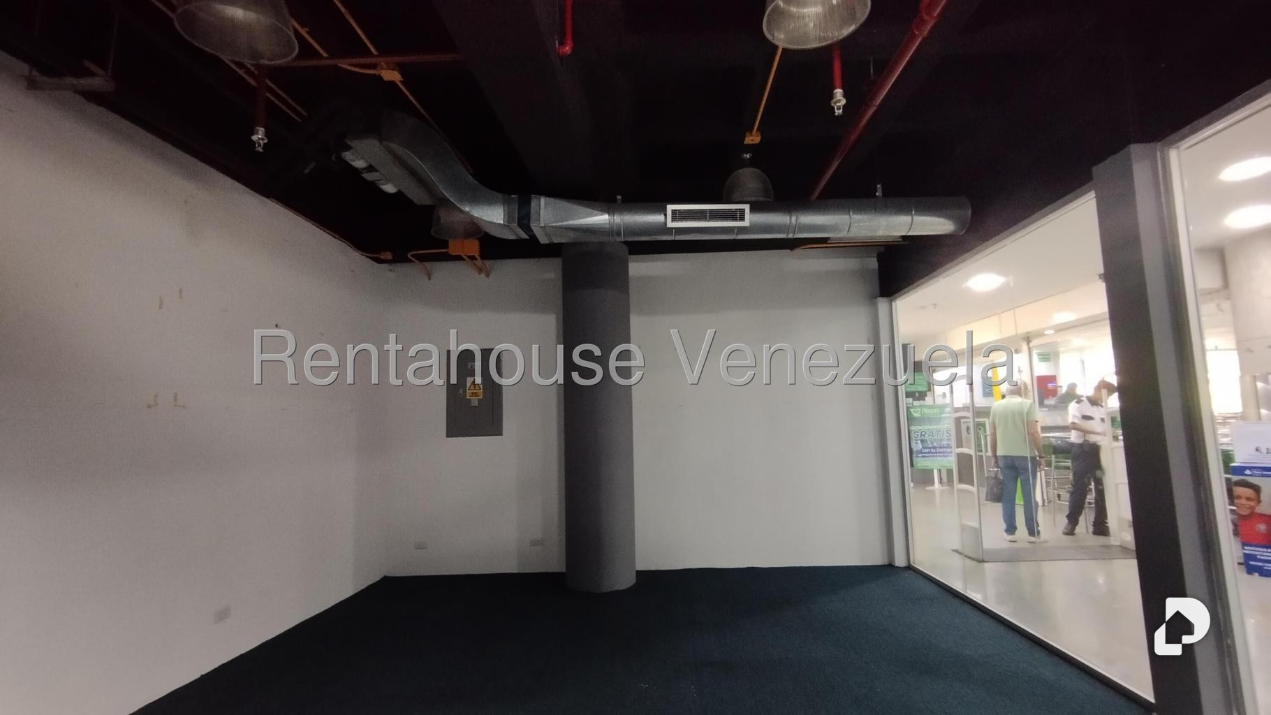 Local comercial en Colinas de Valle Arriba, Caracas – 4