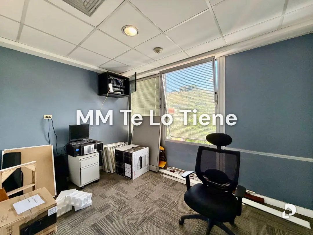 Oficina en Las Mercedes, Caracas – 4