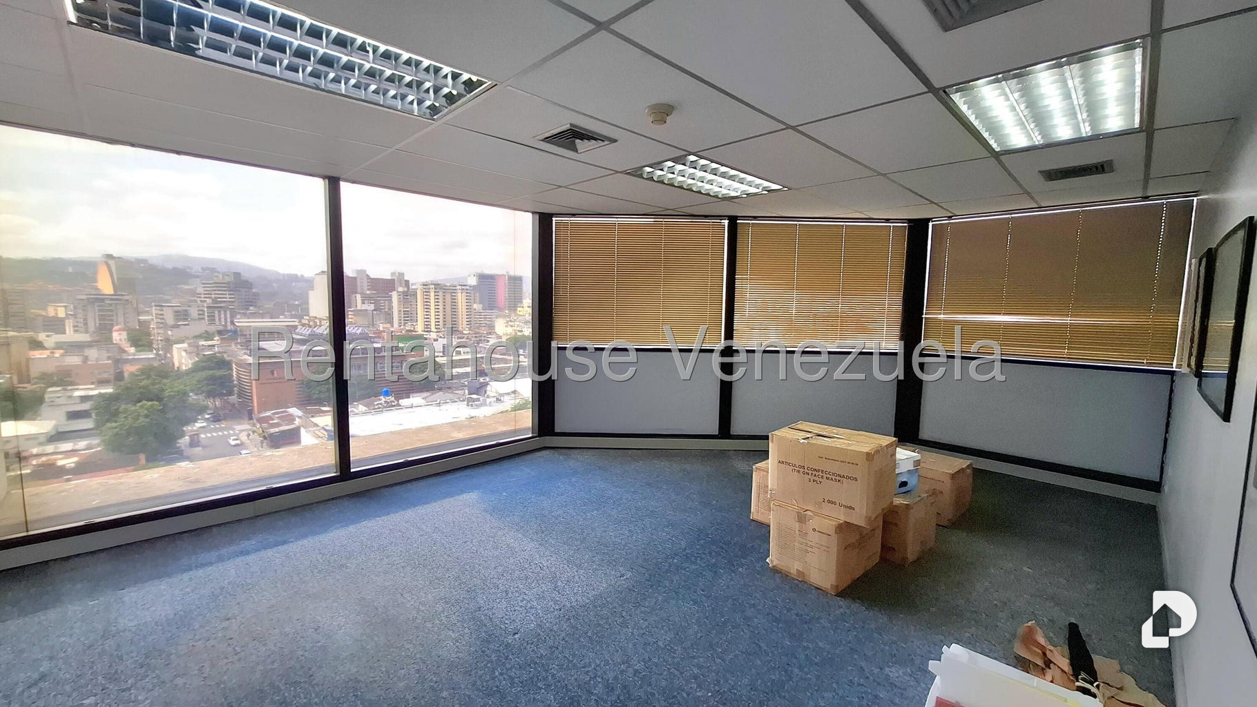 Oficina en La Castellana, Caracas – 10