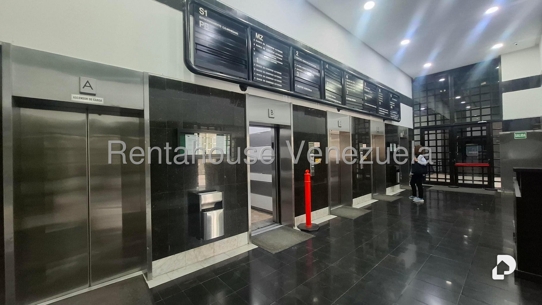 Oficina en La Castellana, Caracas – 5