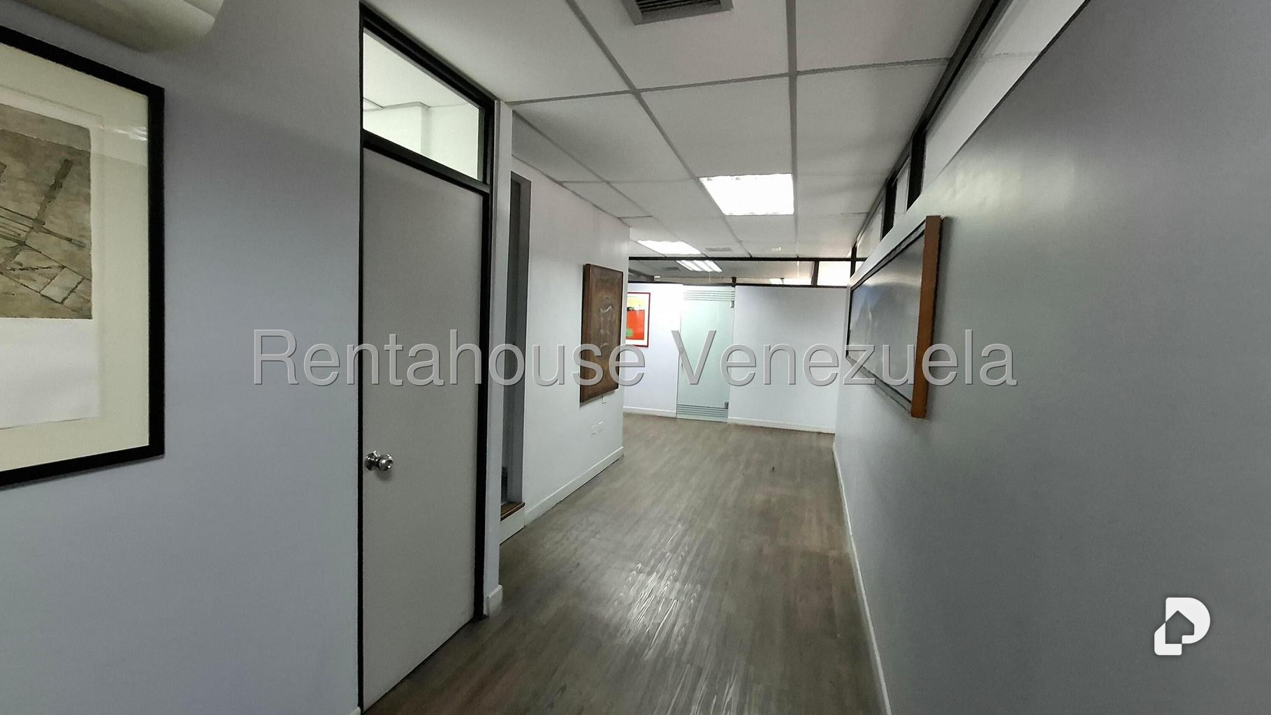 Oficina en La Castellana, Caracas – 22