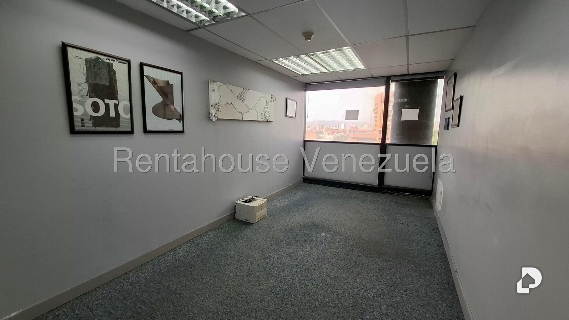 Oficina en La Castellana, Caracas – 9