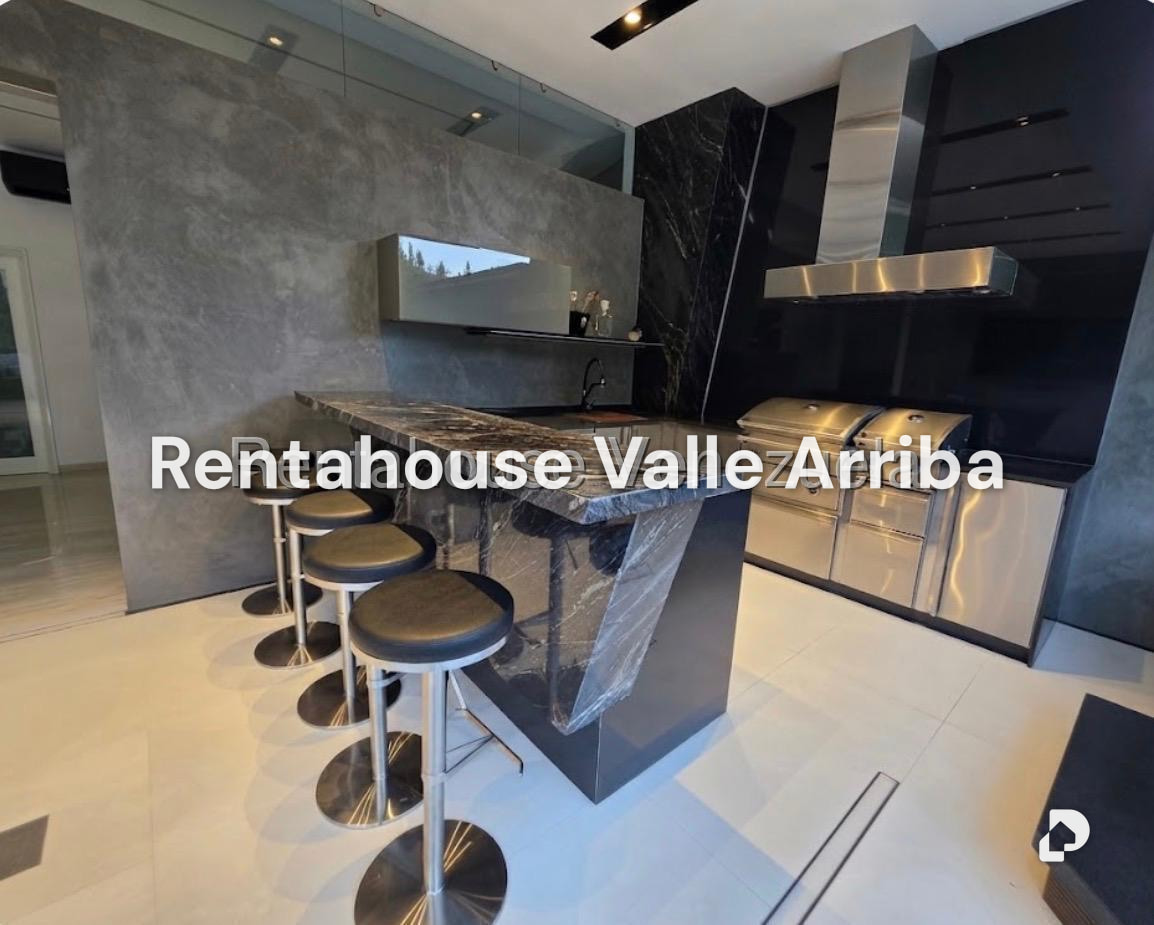 Apartamento en Lomas de La Lagunita, Caracas – 26