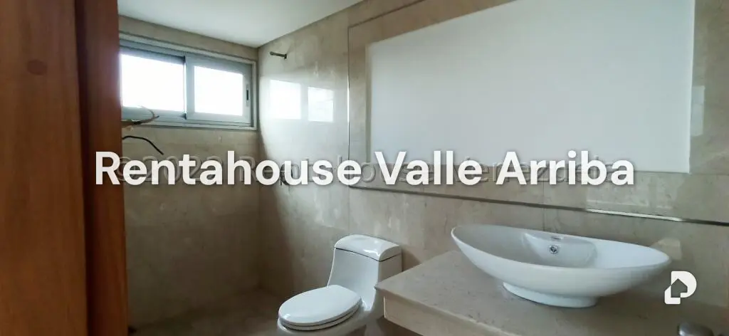 Apartamento en Campo Alegre, Caracas – 24