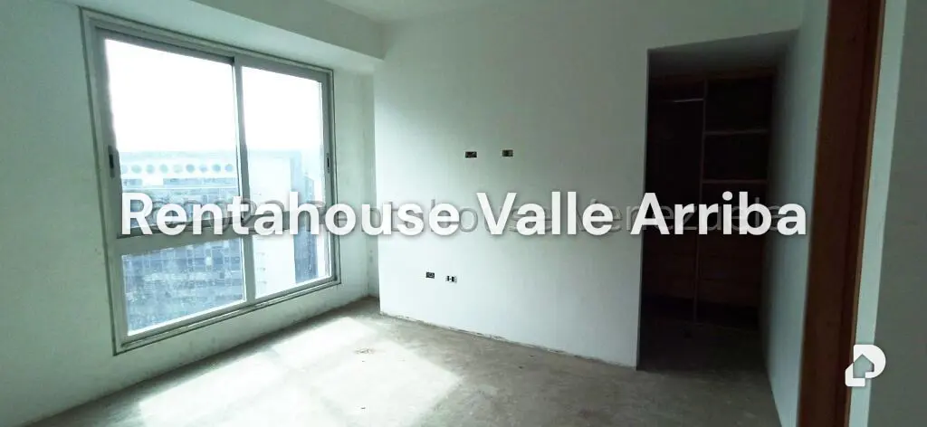 Apartamento en Campo Alegre, Caracas – 21