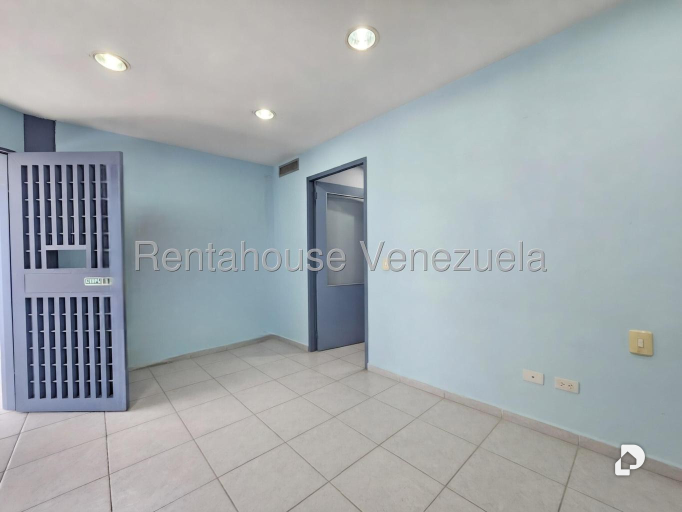Edificio en Montecristo, Caracas – 19
