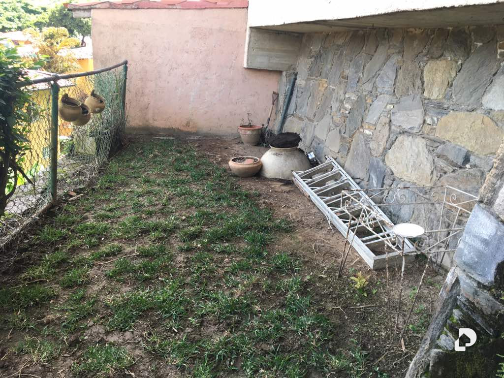 Townhouse en El Arroyo, Caracas – 16