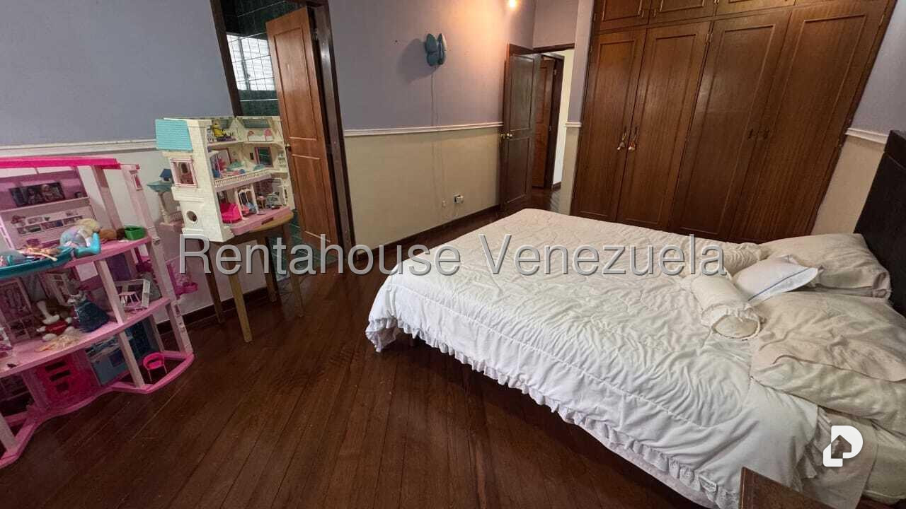 Casa en Colinas del Tamanaco, Caracas – 24
