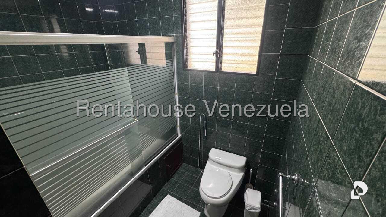 Casa en Colinas del Tamanaco, Caracas – 33