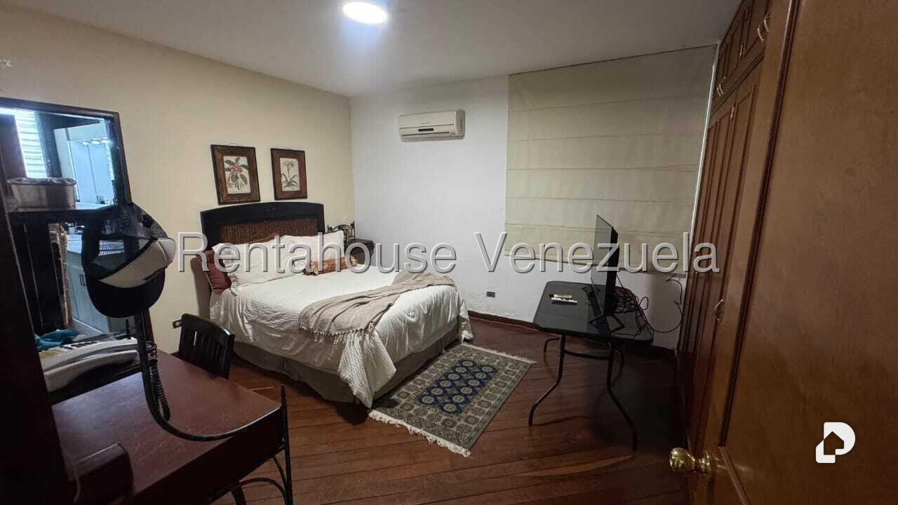 Casa en Colinas del Tamanaco, Caracas – 29