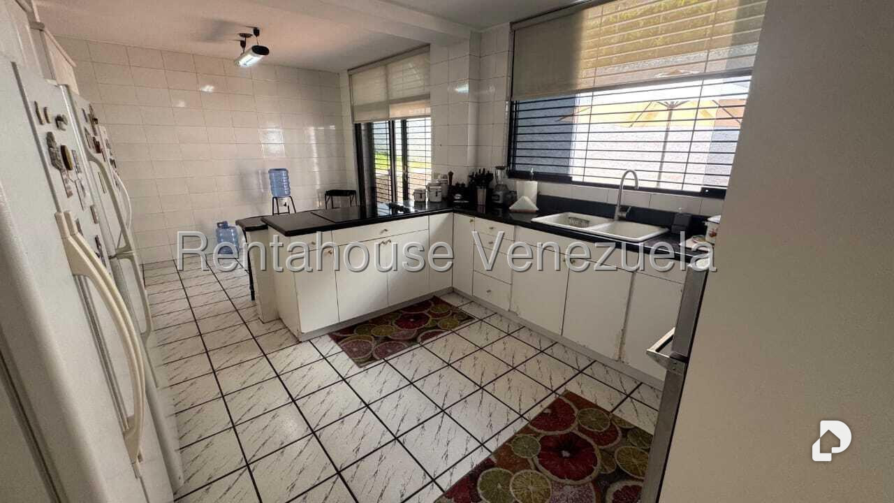 Casa en Colinas del Tamanaco, Caracas – 15