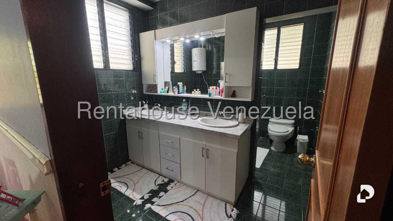 Casa en Colinas del Tamanaco, Caracas – 27