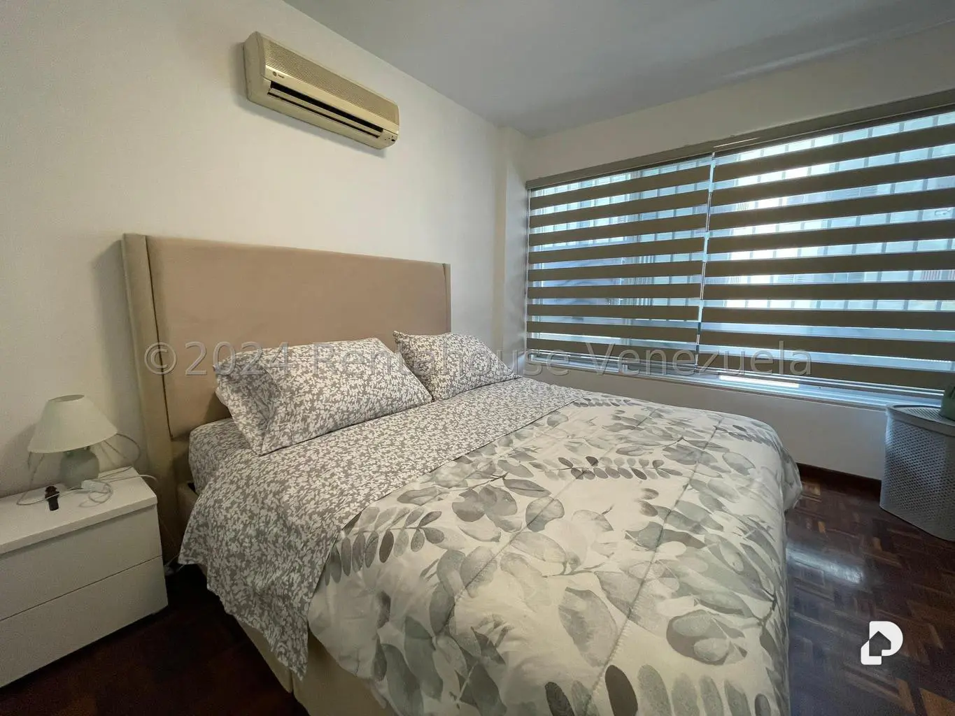 Apartment in La Florida, Caracas – 15