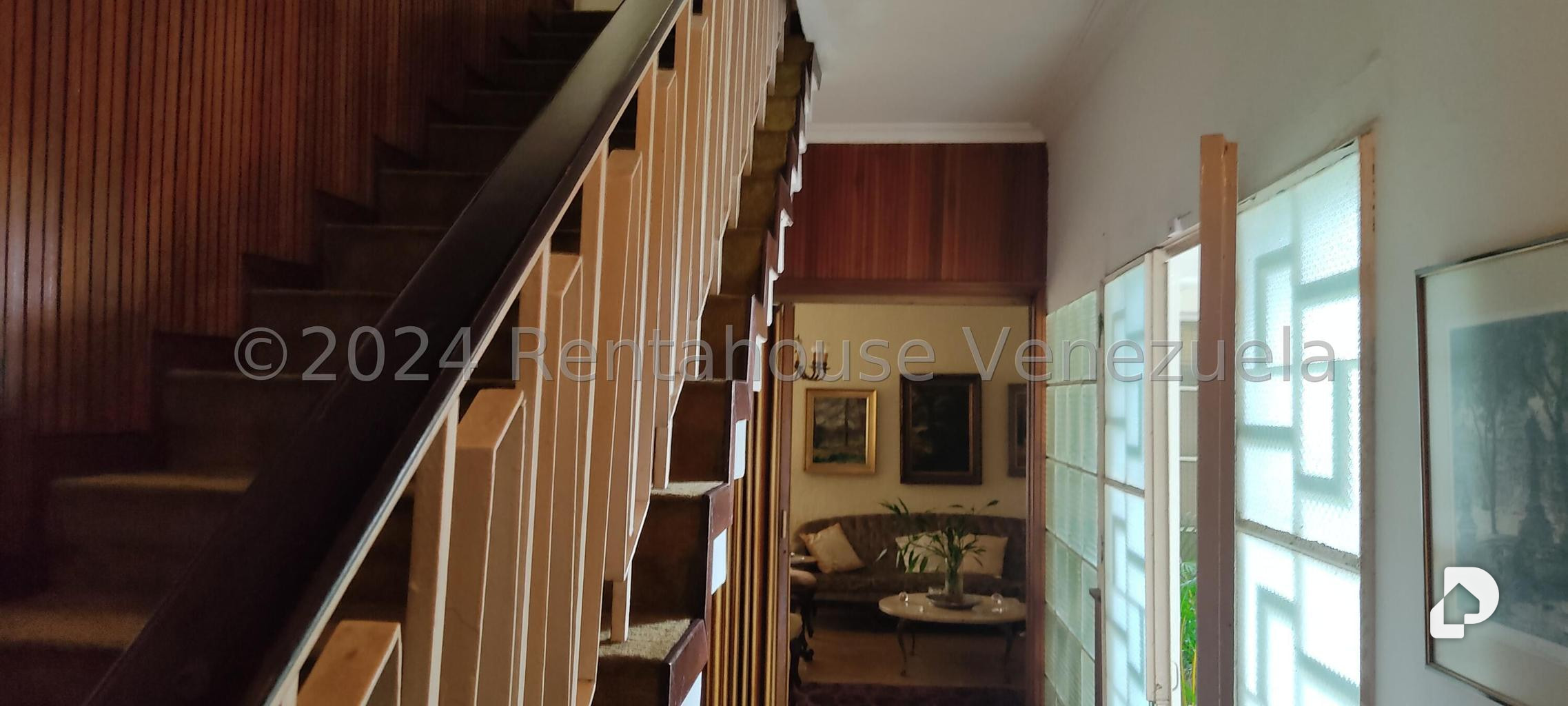 Casa en Los Palos Grandes, Caracas – 10