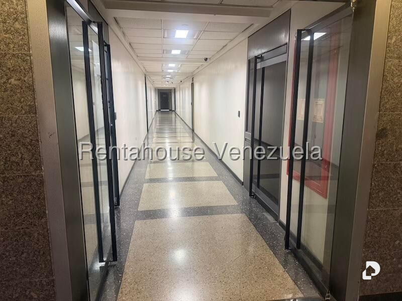 Oficina en El Recreo, Caracas – 2