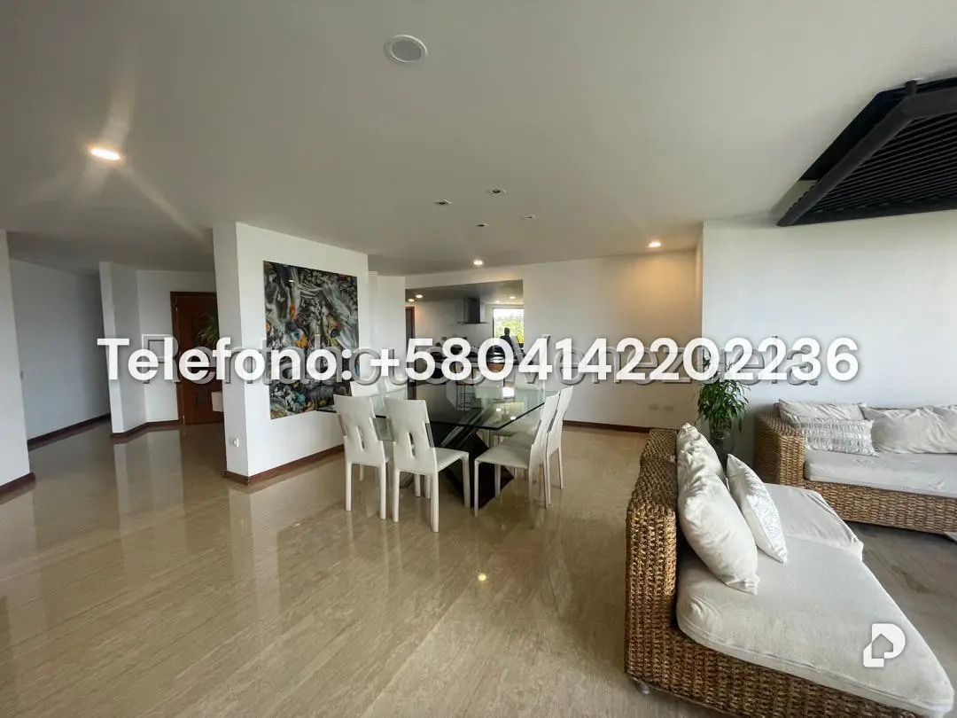 Apartamento en Los Naranjos (del Cafetal), Caracas – 12