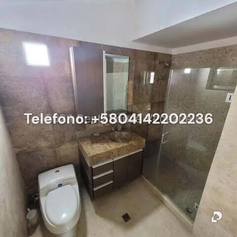 Casa en Cumbres de Curumo, Caracas – 17