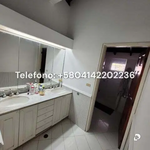 Casa en Cumbres de Curumo, Caracas – 19