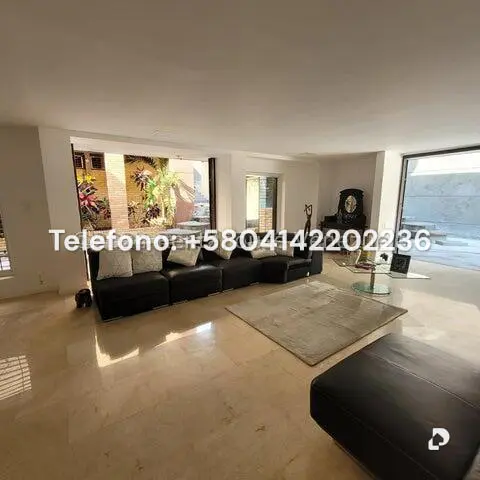 Casa en Cumbres de Curumo, Caracas – 4