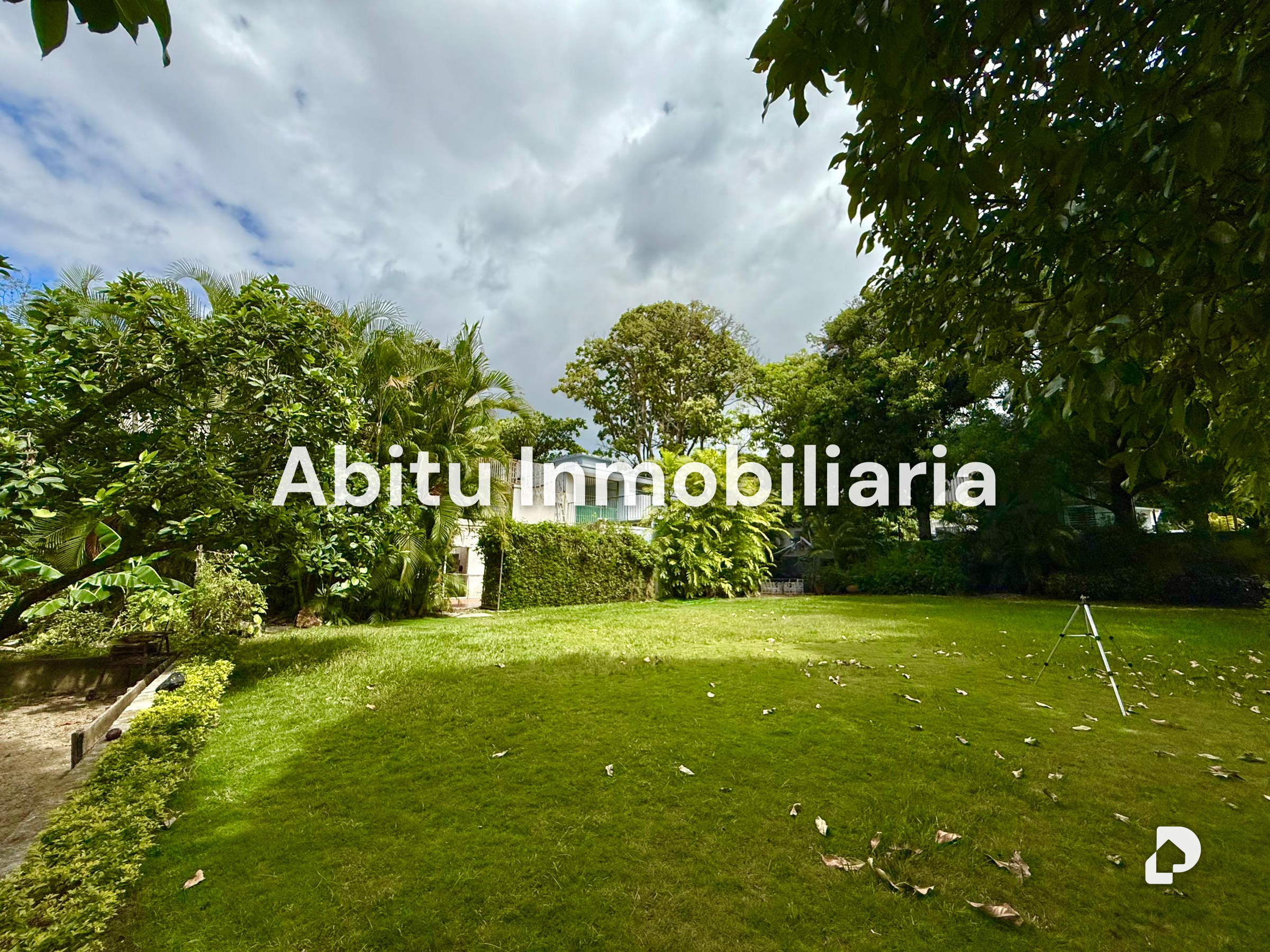 Casa en La Floresta, Caracas – 6