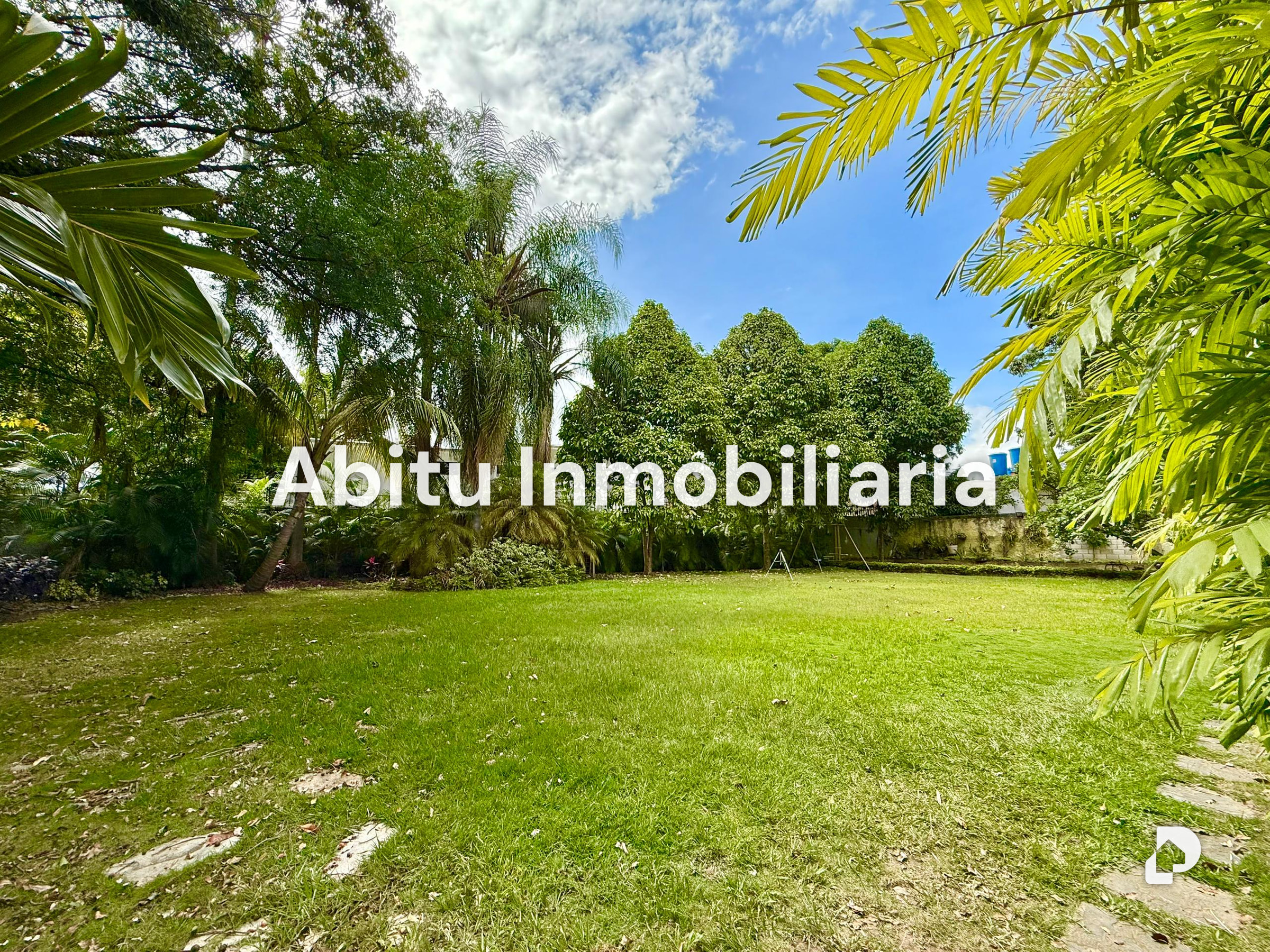 Casa en La Floresta, Caracas – 8