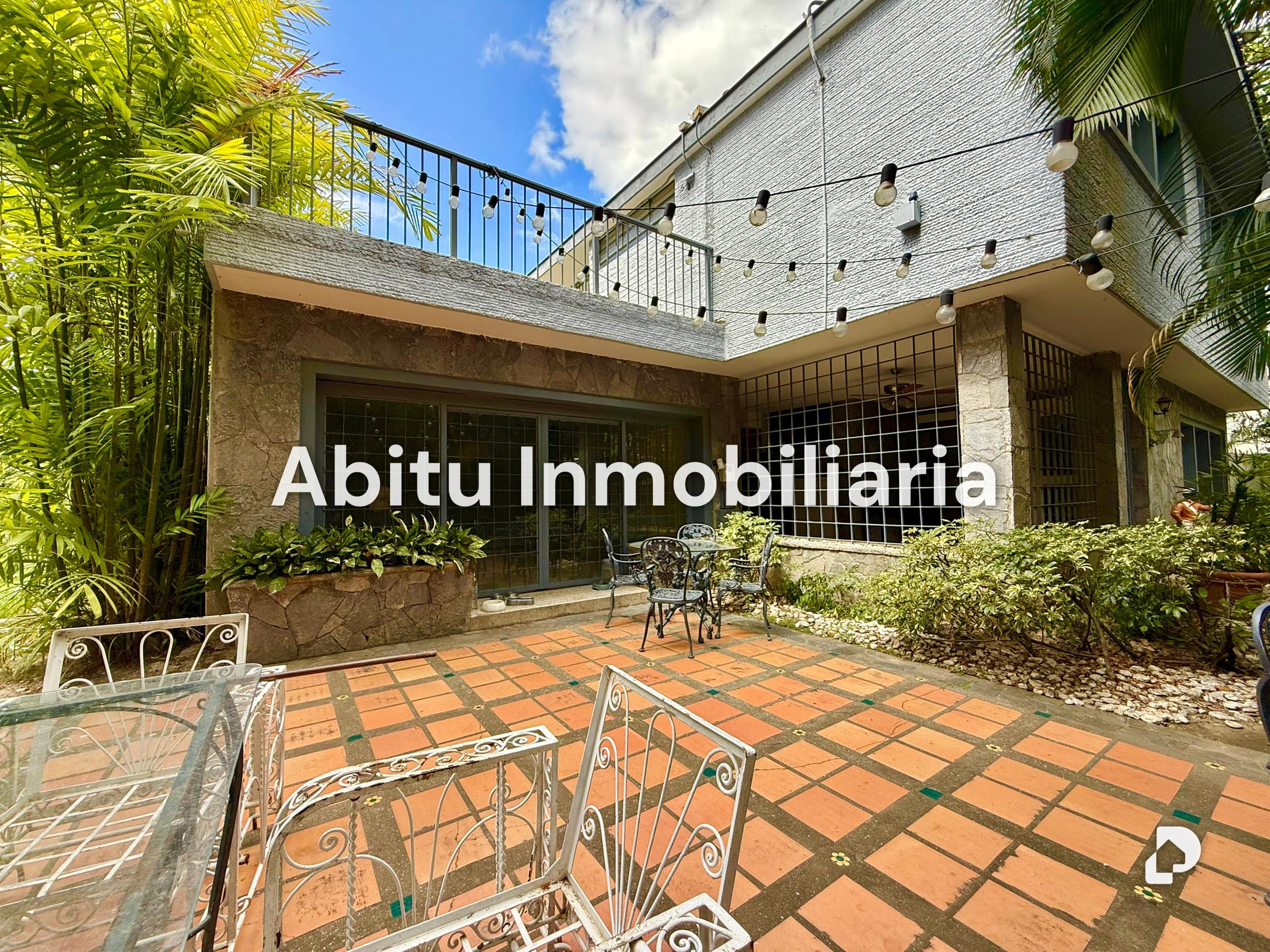 Casa en La Floresta, Caracas – 2
