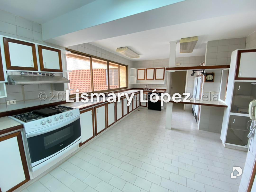 Apartamento en Los Naranjos (del Cafetal), Caracas – 16