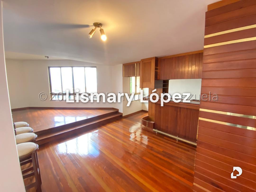 Apartamento en Los Naranjos (del Cafetal), Caracas – 12