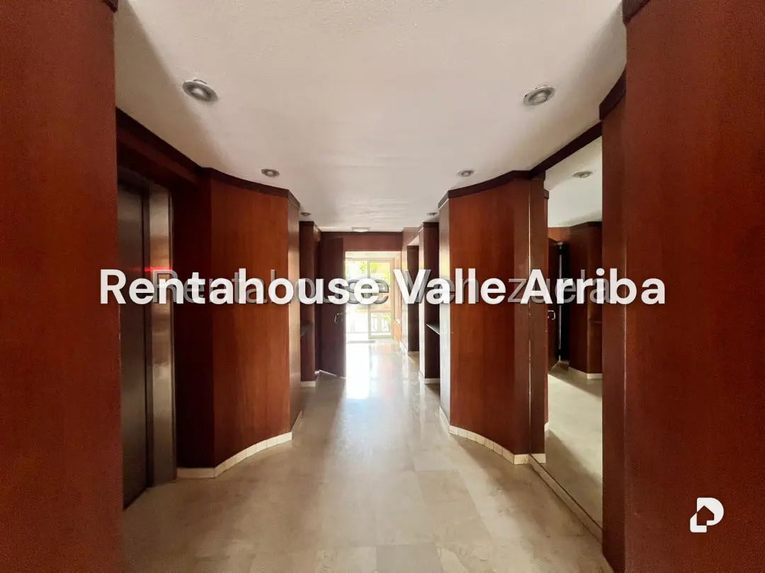 Apartamento en Colinas de Valle Arriba, Caracas – 23