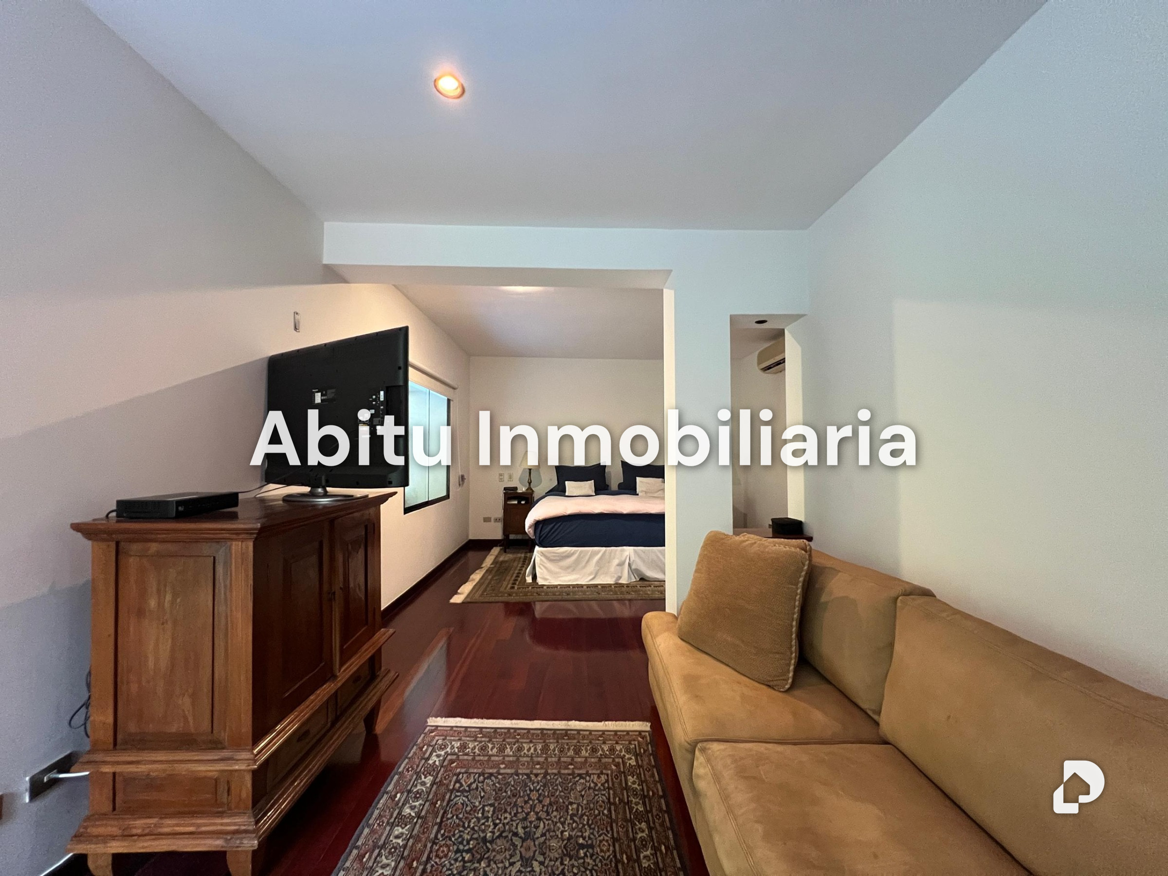 Casa en Alto Hatillo, Caracas – 12