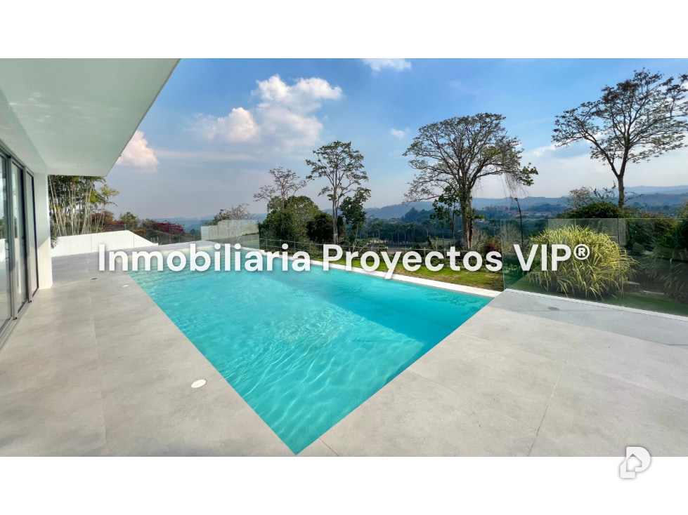 House in La Lagunita, Caracas – 12
