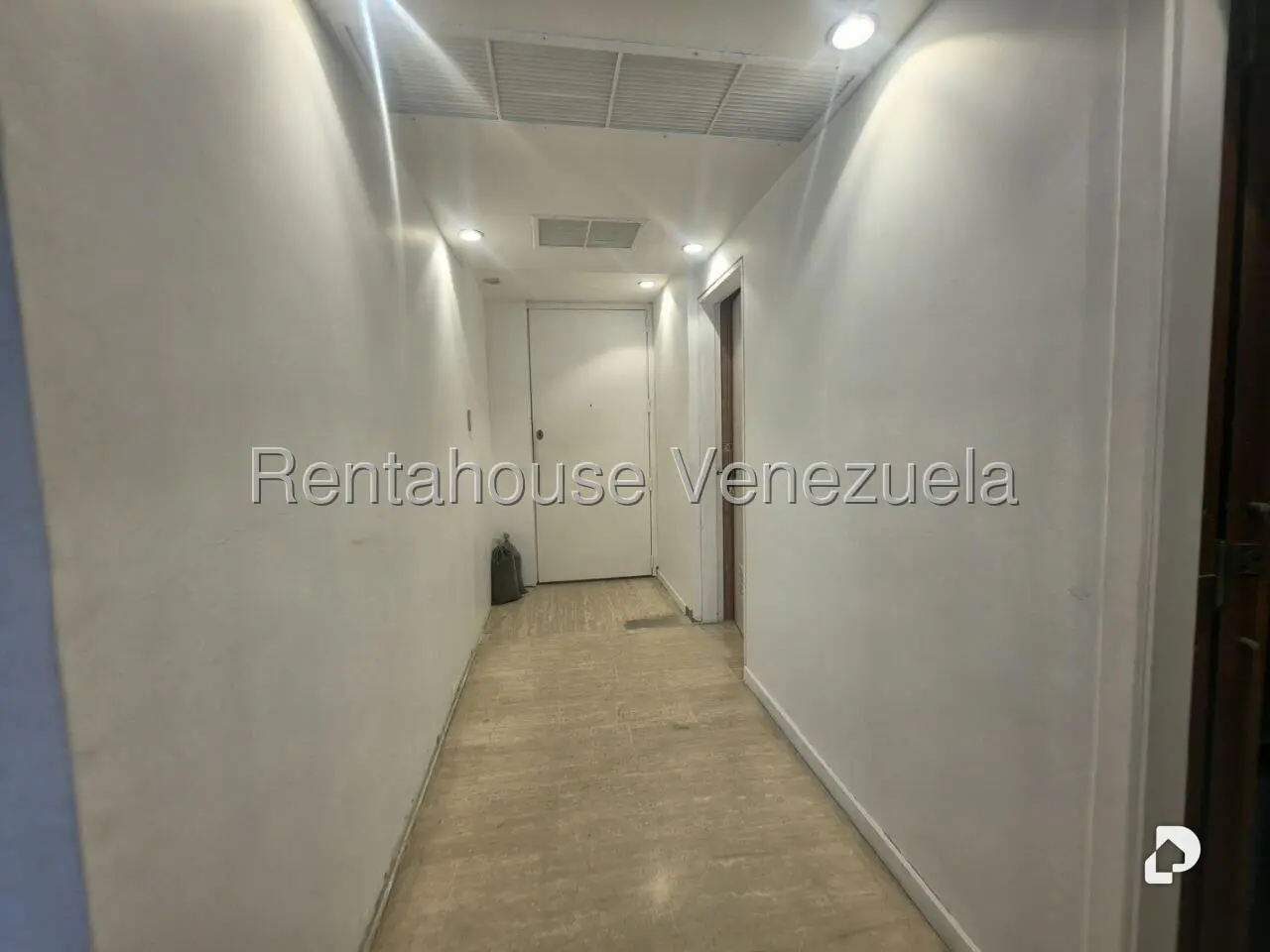 Apartamento en La Florida, Caracas – 21