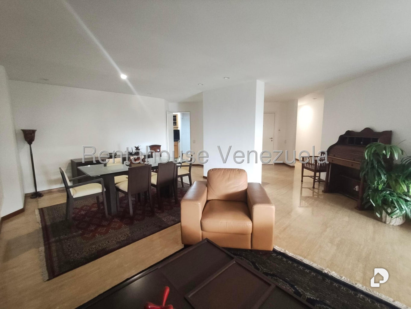 Apartamento en Los Naranjos (del Cafetal), Caracas – 10