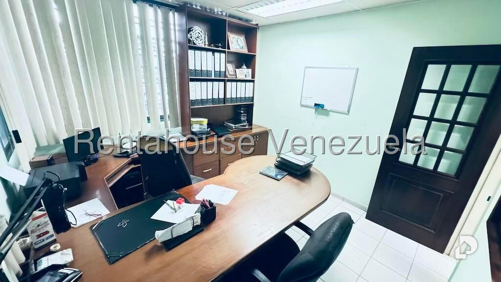 Edificio en La Candelaria, Caracas – 11