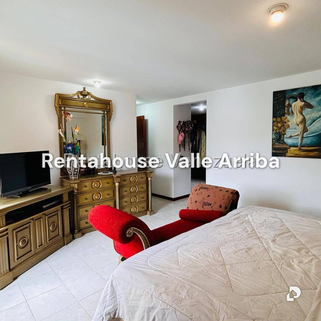 Apartamento en Las Esmeraldas, Caracas – 19