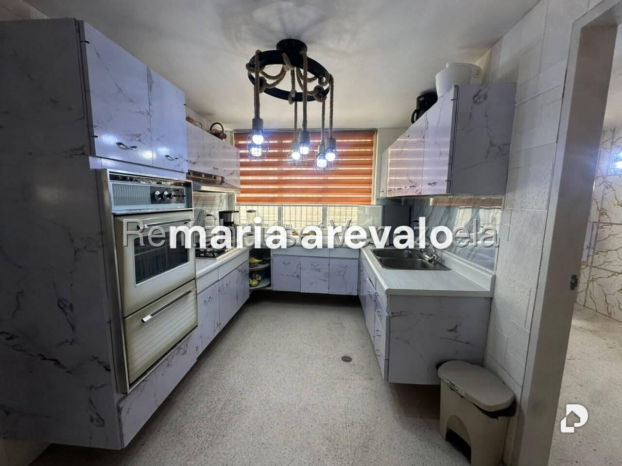Apartment in San Bernardino, Caracas – 11