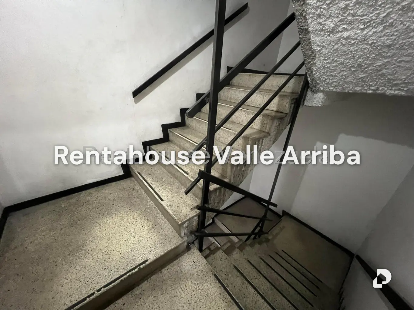 Apartamento en El Paraíso, Caracas – 18