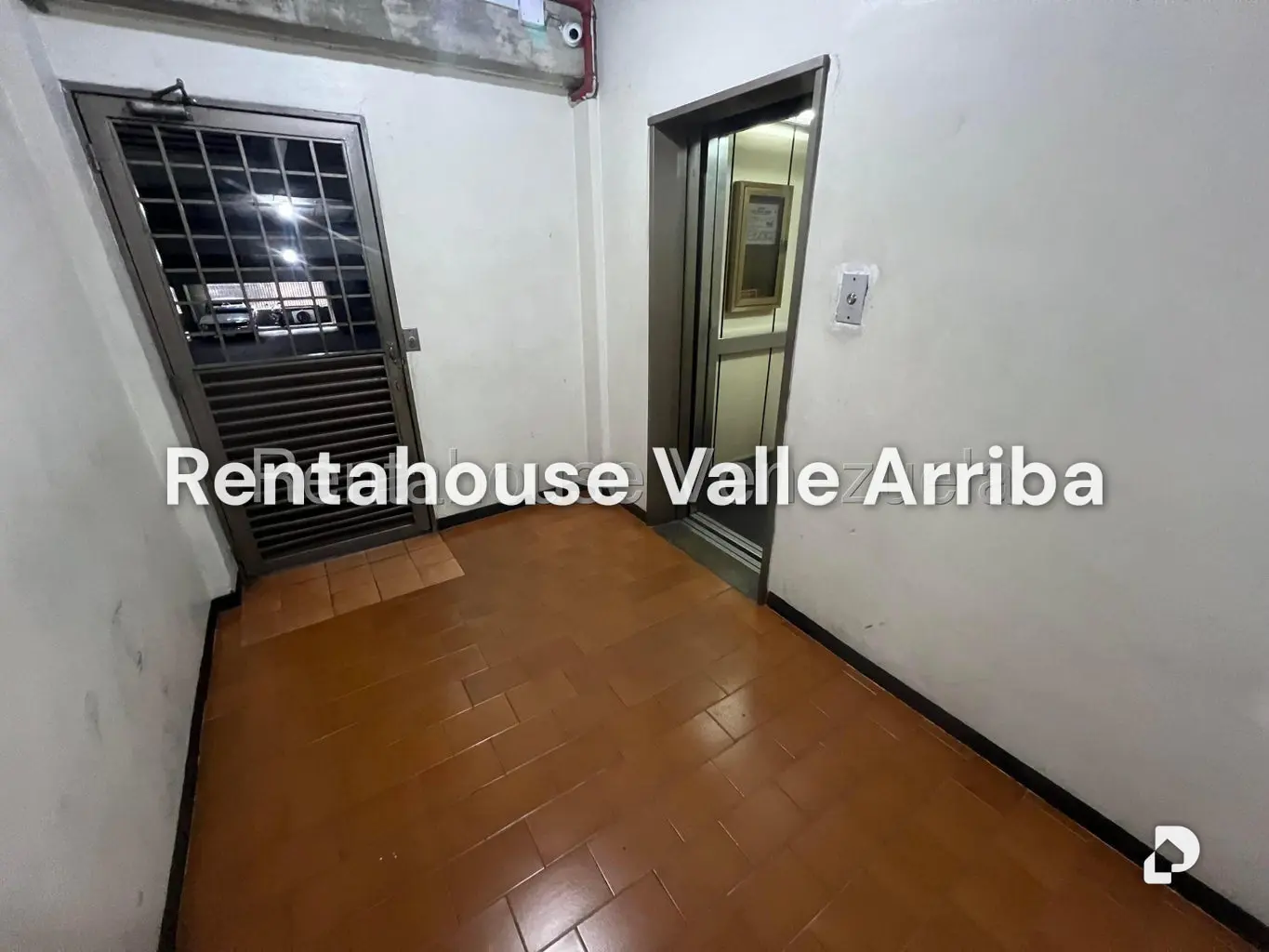 Apartamento en El Paraíso, Caracas – 17