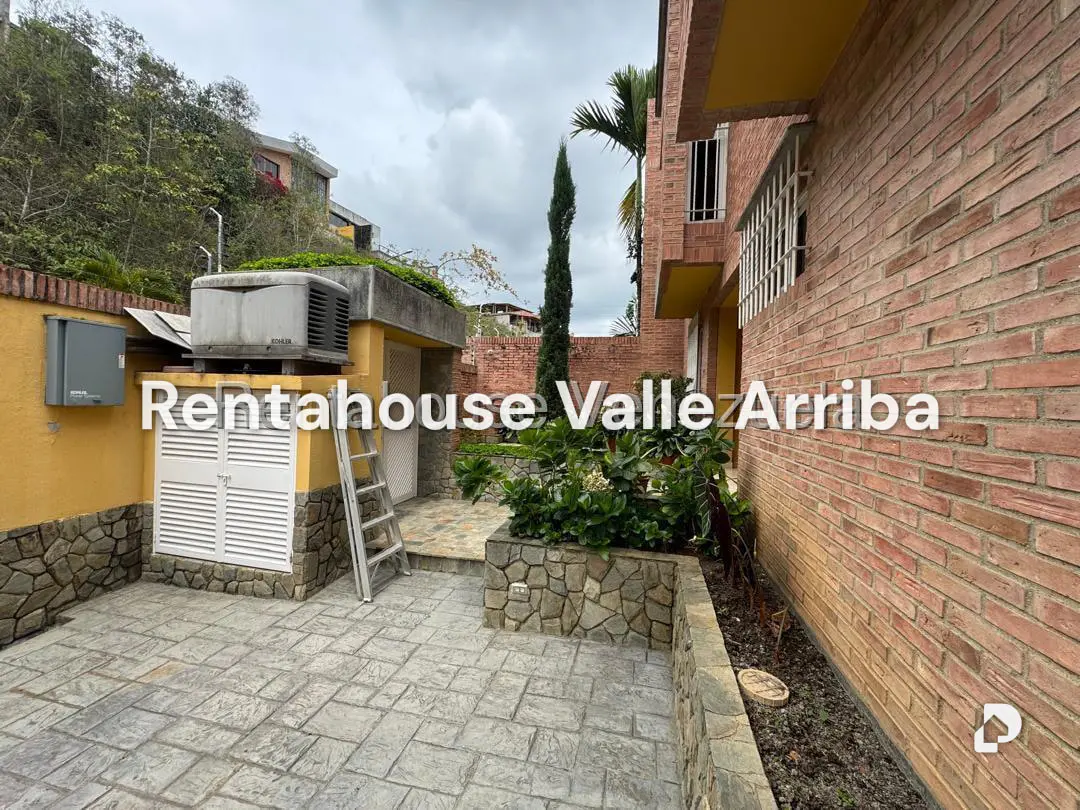 Casa en Alto Hatillo, Caracas – 6