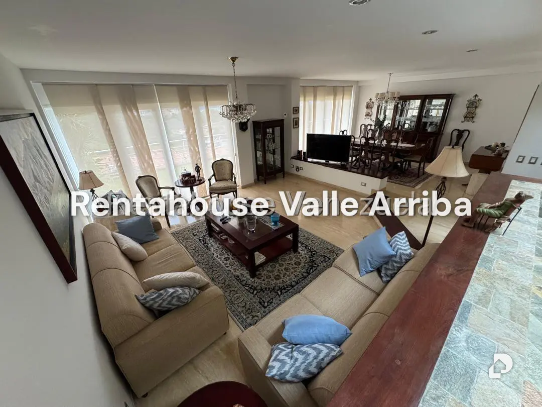 Casa en Alto Hatillo, Caracas – 13