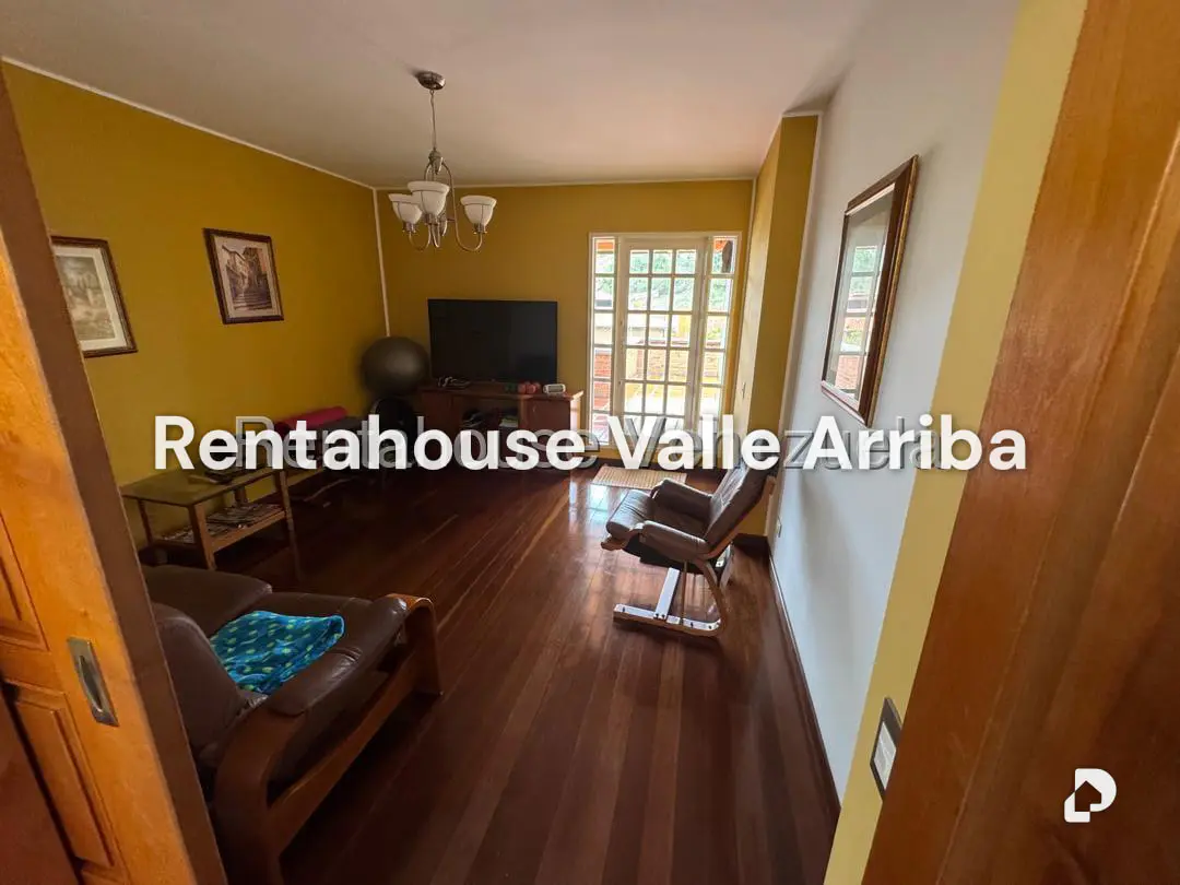 Casa en Alto Hatillo, Caracas – 29